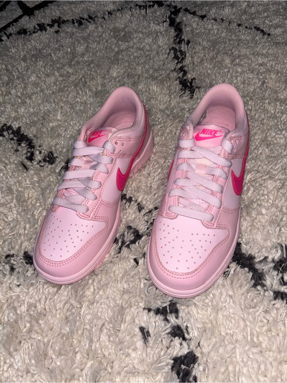 Nike Kids Triple Pink Dunks